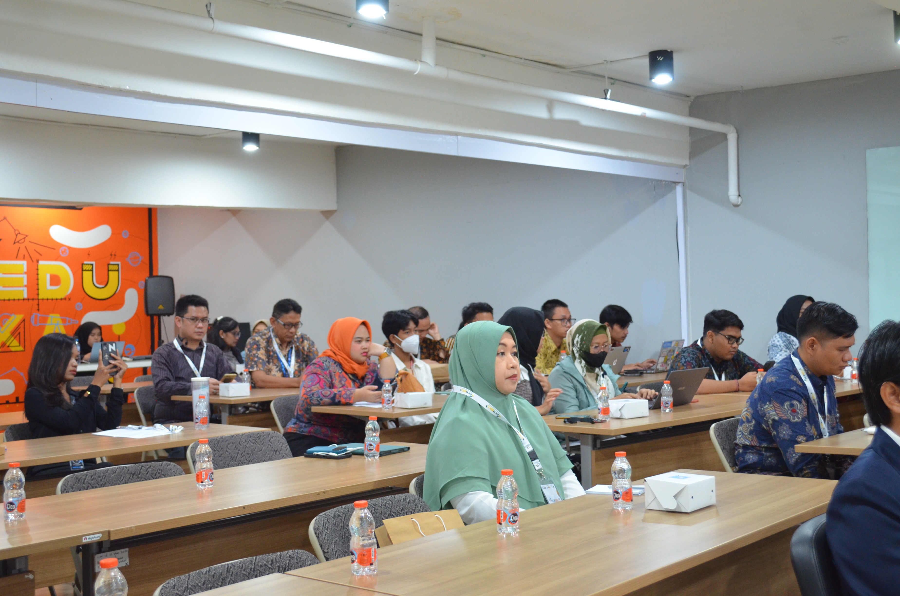 Plenary Session View